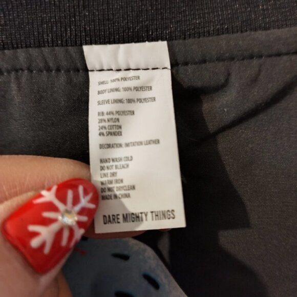 Jason Voorhees Friday the 13th Camp Crystal Reversable Jacket Size 2X-3X - Picture 6 of 12